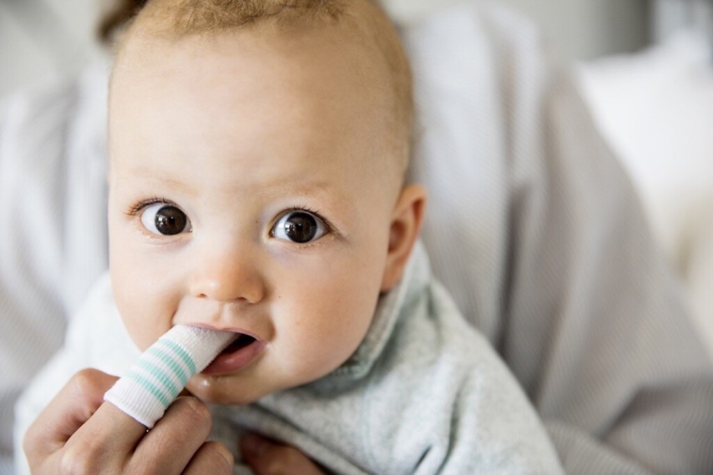 Zahnpflege startet man am besten schon ganz früh. Umso schneller wird die Mundhygiene zu einem alltäglichen Ritual.